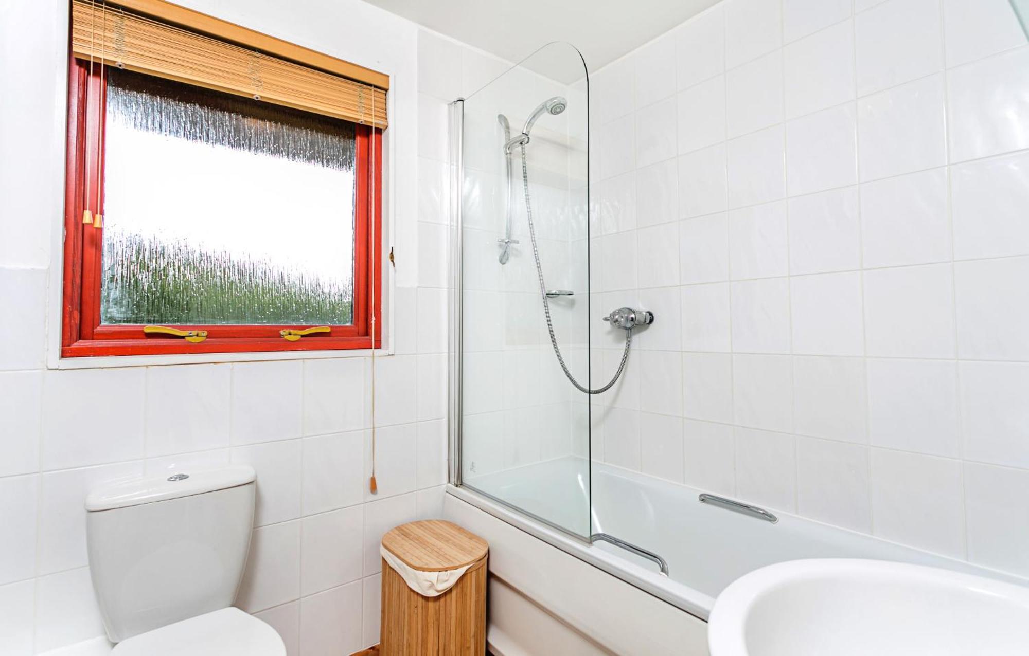 Laburnum Lodge Sleeps 6 Wheelchair Access Minehead Dış mekan fotoğraf