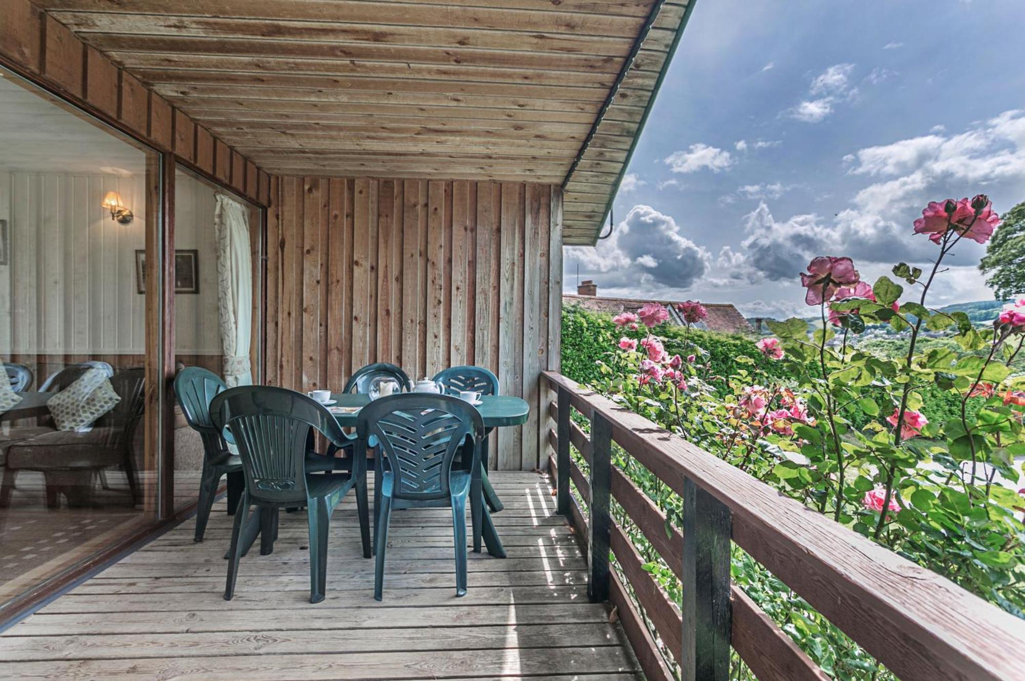 Laburnum Lodge Sleeps 6 Wheelchair Access Minehead Dış mekan fotoğraf